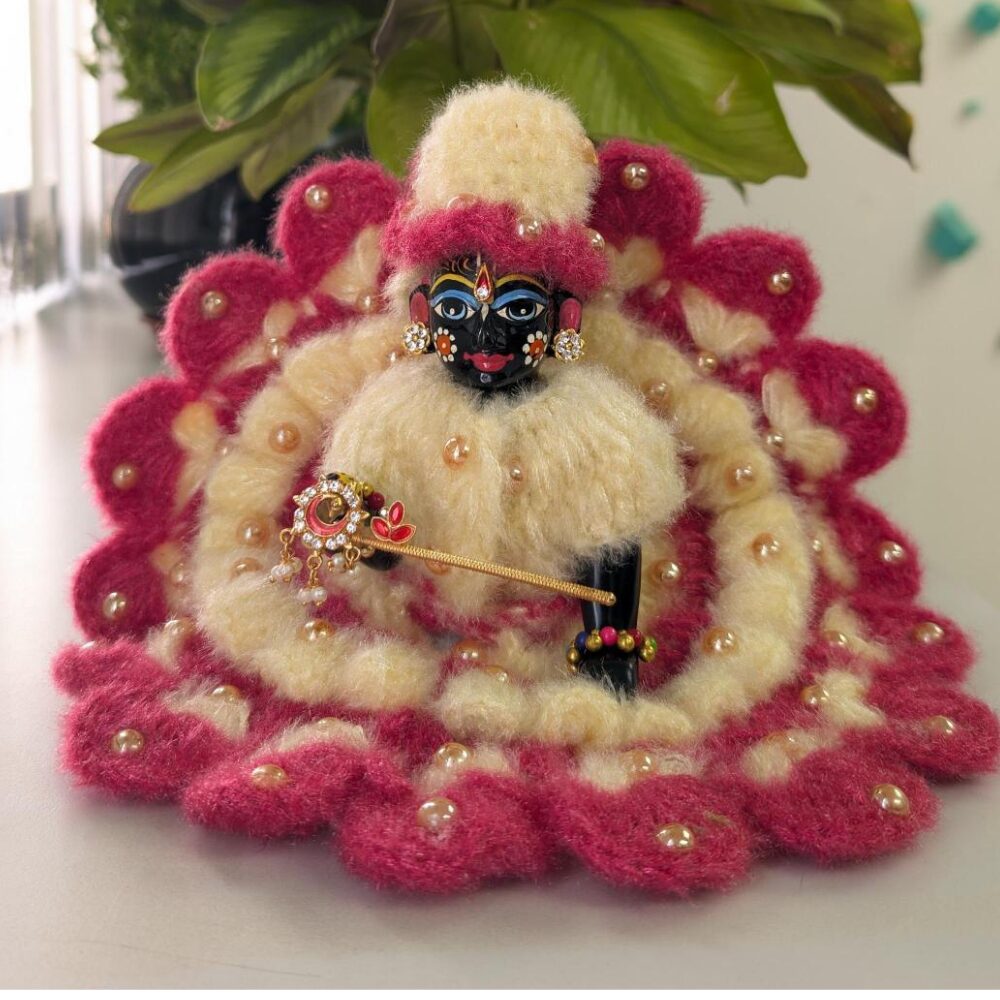 Handmade Pink Woolen Dress & Cap Set for Kanha Ji | Woollen Dress For Kanha Ji | Golden Beads Work| Size-5